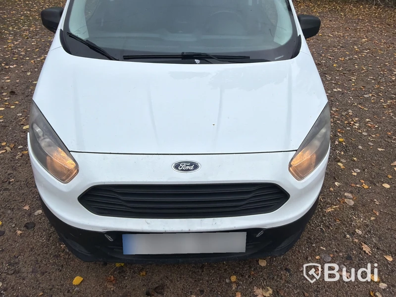 Ford Transit Courier -2017