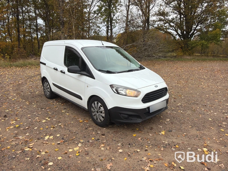 Ford Transit Courier -2017