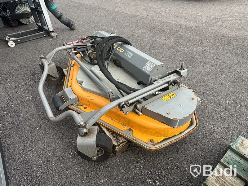 Redskapsbärare Belos Trans Pro 3440 med redskap, 1235 tim