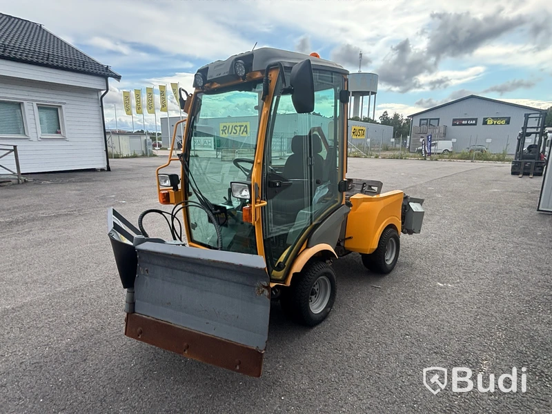 Redskapsbärare Belos Trans Pro 3440 med redskap, 1235 tim