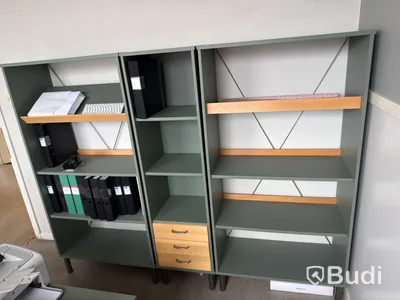 3 Shelves