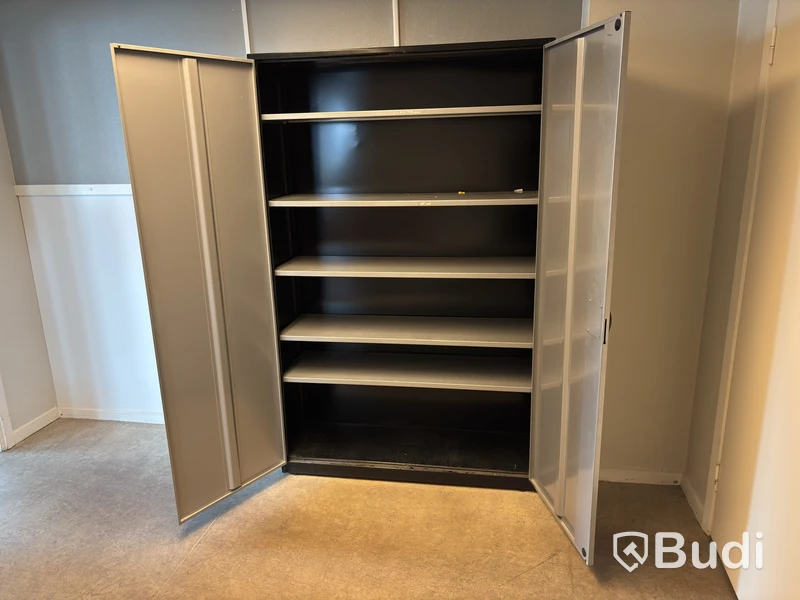 Metal storage cabinet, grey