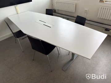 Konferensbord inkl. 4 st stolar