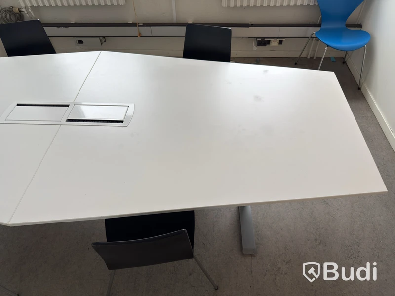 Conference table including 4 chairs