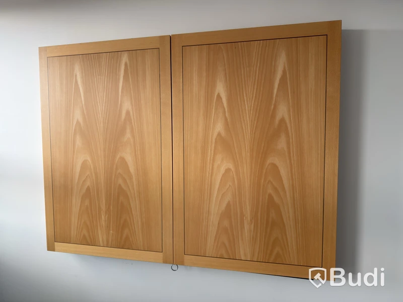 Whiteboard cabinet