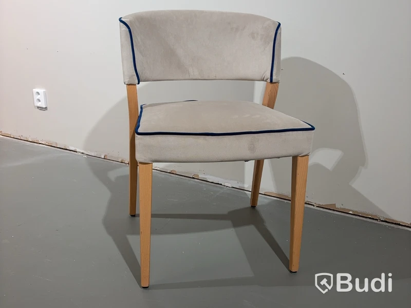 12 chairs in beige fabric and wood