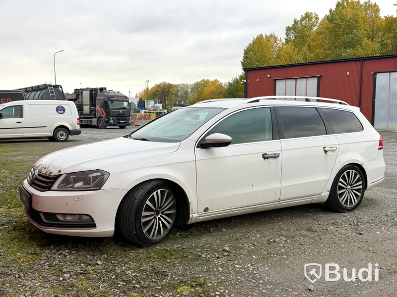 Volkswagen Passat Variant 2.0 TDI DPF BMT DSG Sekventiell -2012 | Reparationsobjekt