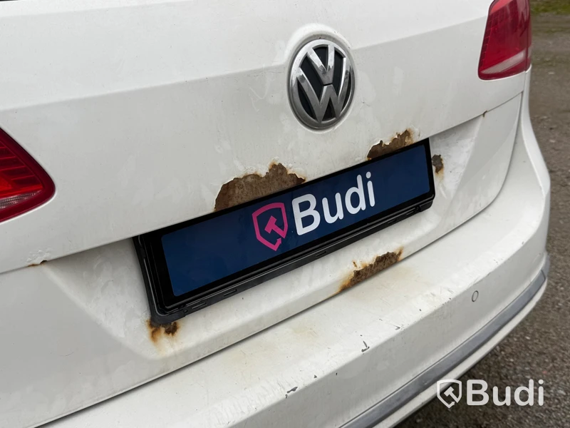 Volkswagen Passat Variant 2.0 TDI DPF BMT DSG Sekventiell -2012 | Reparationsobjekt
