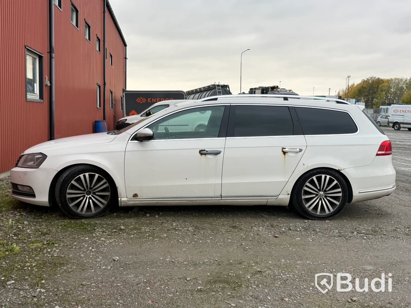 Volkswagen Passat Variant 2.0 TDI DPF BMT DSG Sekventiell -2012 | Reparationsobjekt