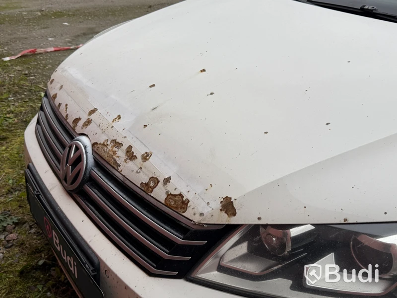 Volkswagen Passat Variant 2.0 TDI DPF BMT DSG Sekventiell -2012 | Reparationsobjekt