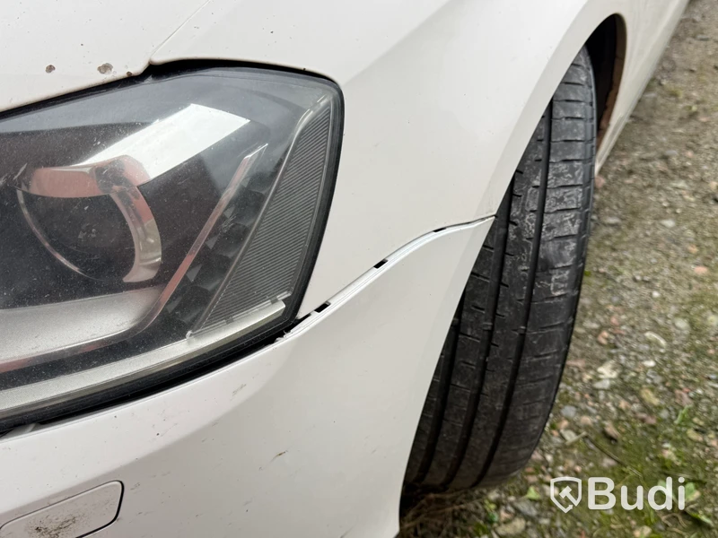 Volkswagen Passat Variant 2.0 TDI DPF BMT DSG Sekventiell -2012 | Reparationsobjekt