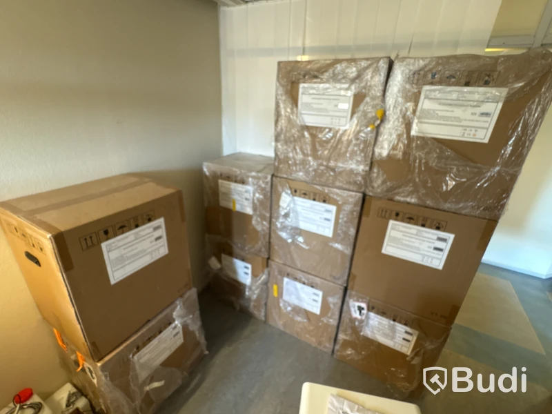 24 DSH370 Hematology Analyzers