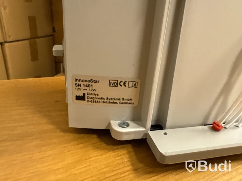 Klinisk-kemisk analysator DiaSys InnovaStar