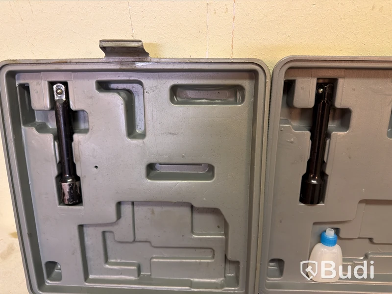 TRU and Durapro Impact Wrenches, 3 pcs