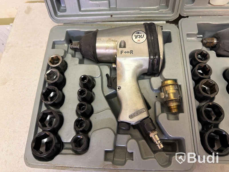 TRU and Durapro Impact Wrenches, 3 pcs