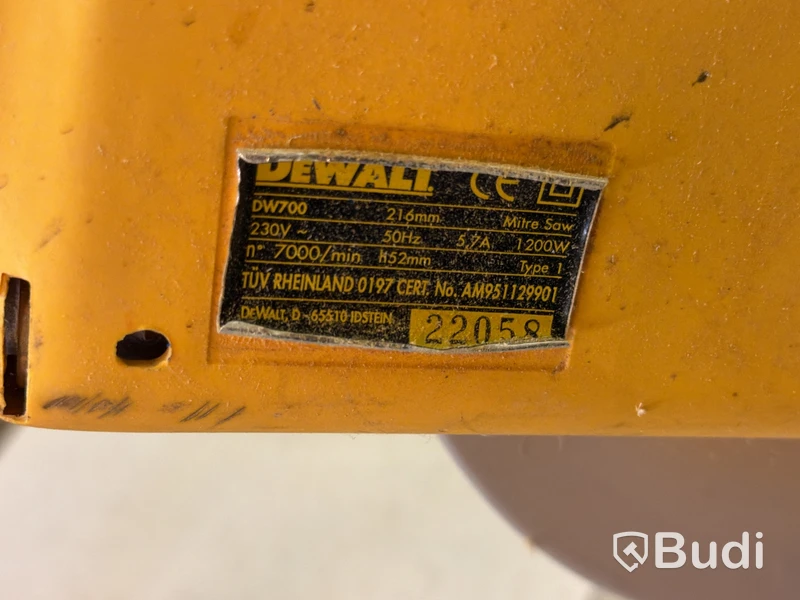 DeWalt DW700 Mitre Saw with Stand