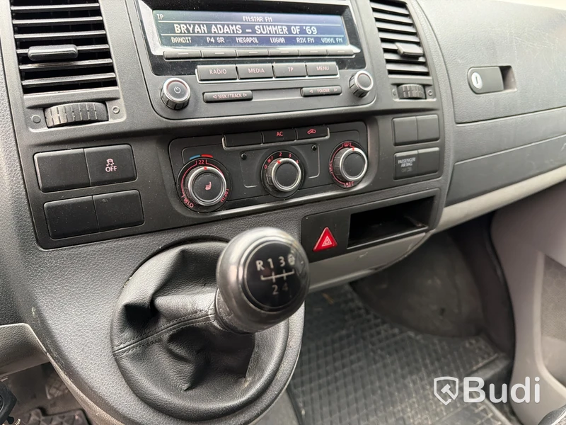 Volkswagen Transporter T5 2.0 TDI (102 hp) -2011