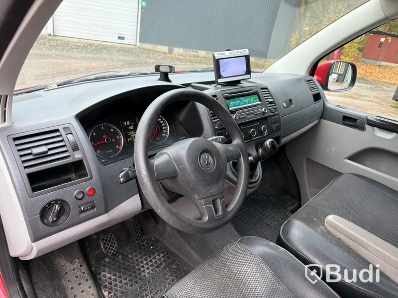 Volkswagen Transporter T5 2.0 TDI (102 hp) -2011