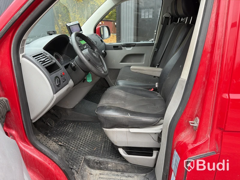 Volkswagen Transporter T5 2.0 TDI (102 hp) -2011
