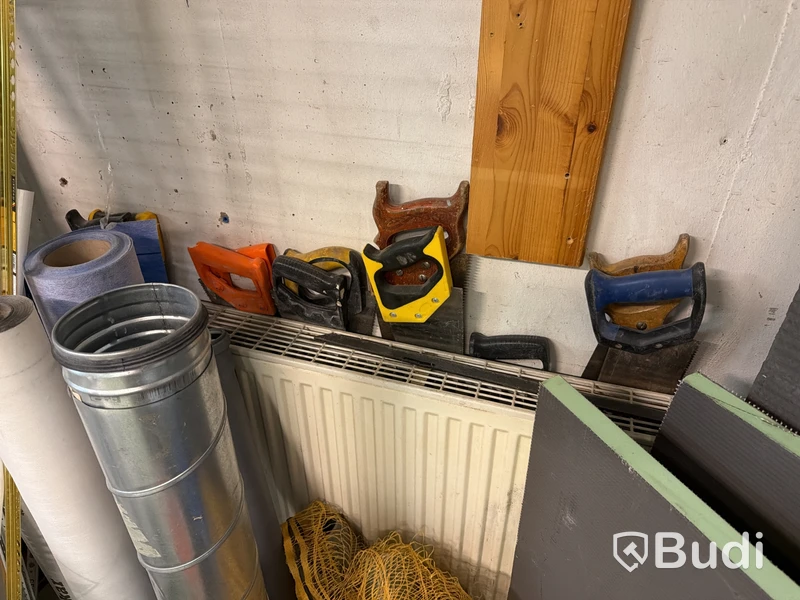 Parti byggmaterial och handverktyg