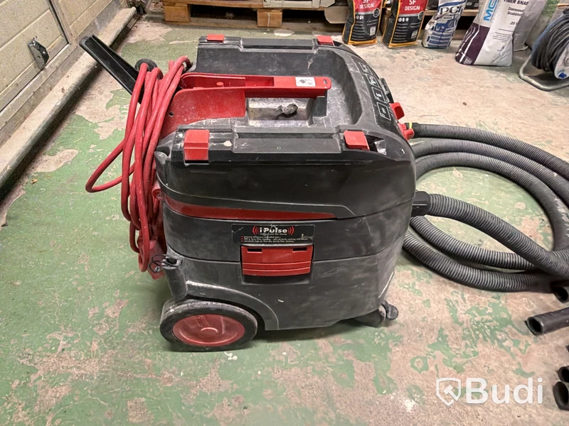 Starmix iPulse M-1635 Wet/Dry Vacuum