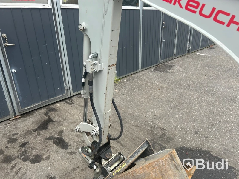 Kompaktgrävmaskin Takeuchi TB217