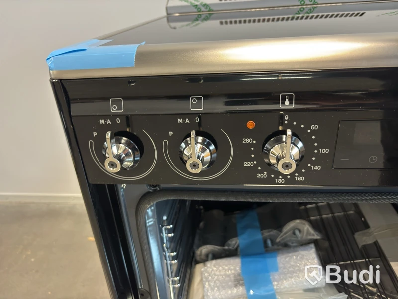 Smeg Black Classic Induction Cooker SCB61PIN9