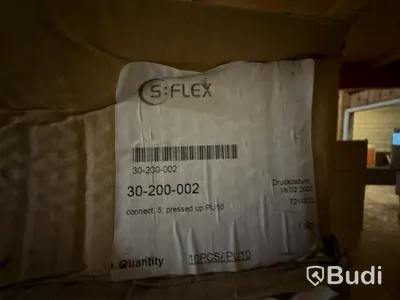 Solcellsmontage S:FLEX, parti med fästdetaljer