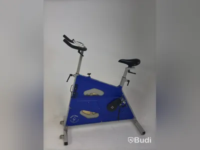 2 st. Spinningcyklar Body Bike, justerbar sadel och styre