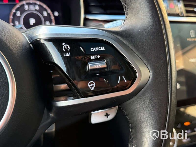 Jaguar F-Pace P250 -2021