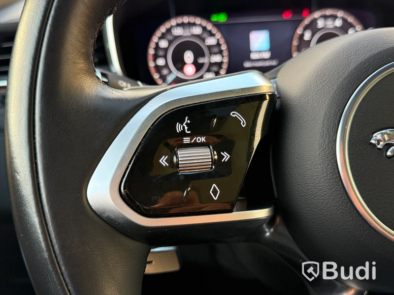 Jaguar F-Pace P250 -2021