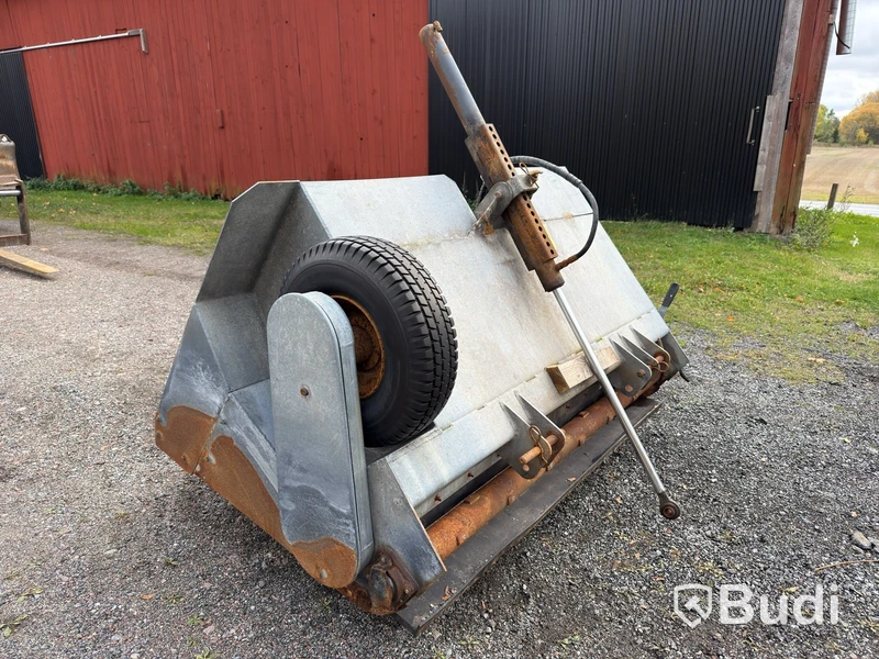 Sandspridare Fjärås, 850 liter