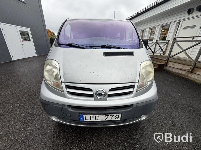 Nissan Primastar Panel Van -2011 | Repair project