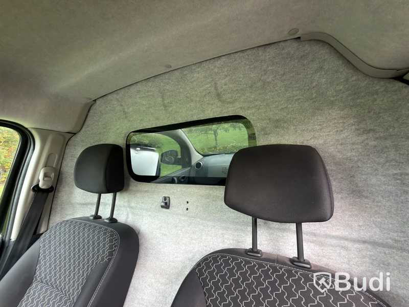 Renault Kangoo panel van, 2015