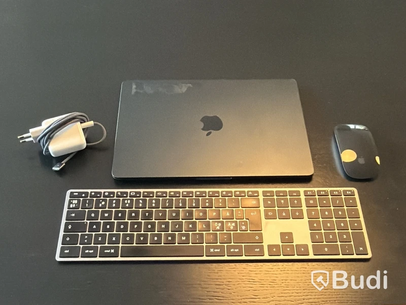 Apple MacBook Air M2 2022, 8 GB, 256 GB