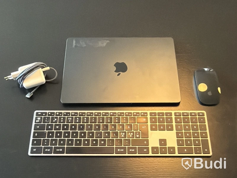 Apple MacBook Air M2 2022, 8 GB, 256 GB
