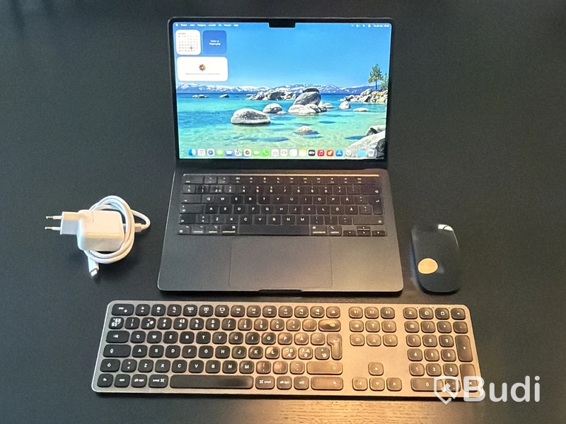 Apple MacBook Air M2 2022, 8 GB RAM, 256 GB SSD