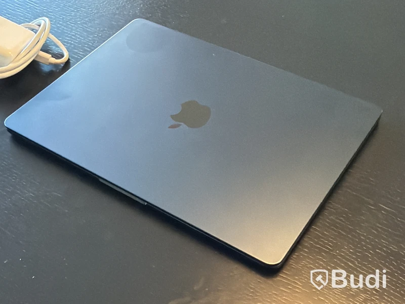 Apple MacBook Air M2 2022, 8 GB RAM, 256 GB SSD