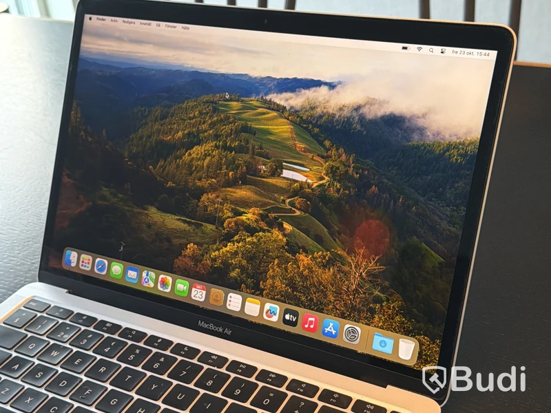 Apple MacBook Air M1 Laptop, 2020, 8 GB