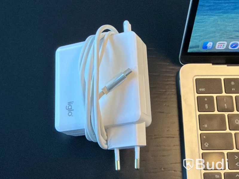 Apple MacBook Air M2 (2022), 8 GB RAM, 256 GB SSD