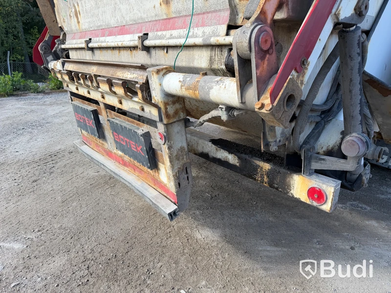 Sopbil Volvo FE 4X2 med Joab Anaconda 15,2 m3 aggregat -2017
