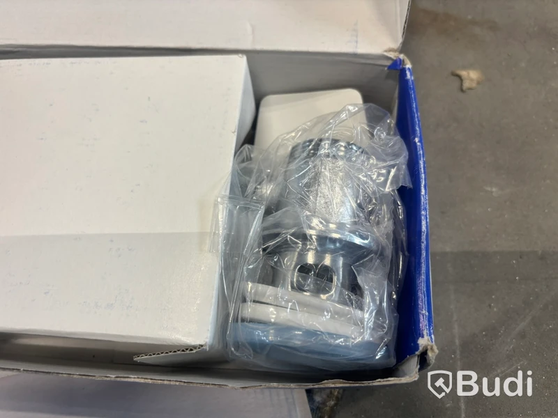 3 washbasin mixer taps