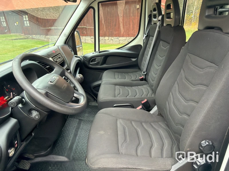 Dragbil Iveco Daily 40C17 4x2 -2017