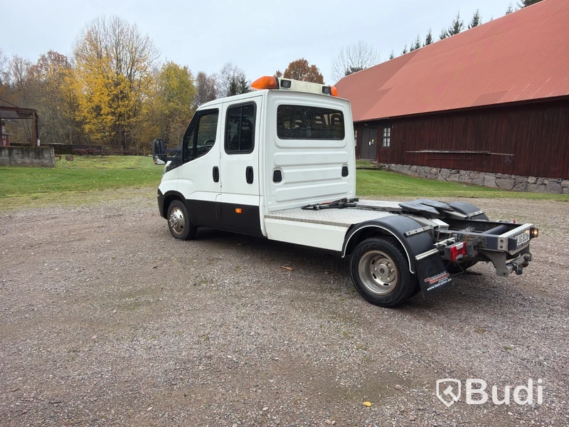 Dragbil Iveco Daily 40C17 4x2 -2017