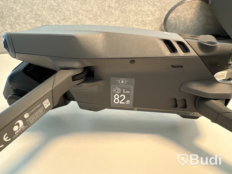 Drönare DJI Mavic 3 Pro Cine, 3 batterier