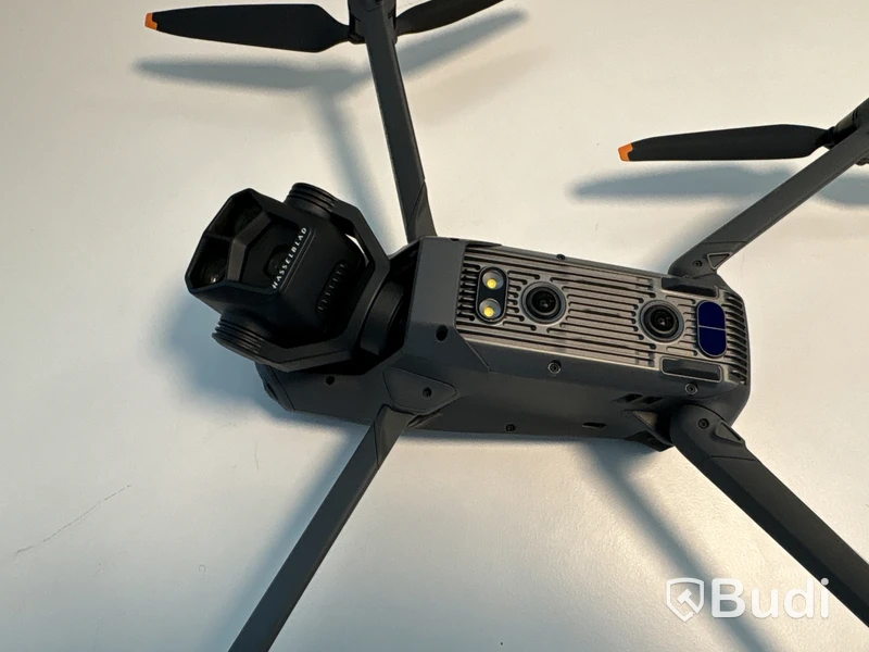 Drönare DJI Mavic 3 Pro Cine, 3 batterier