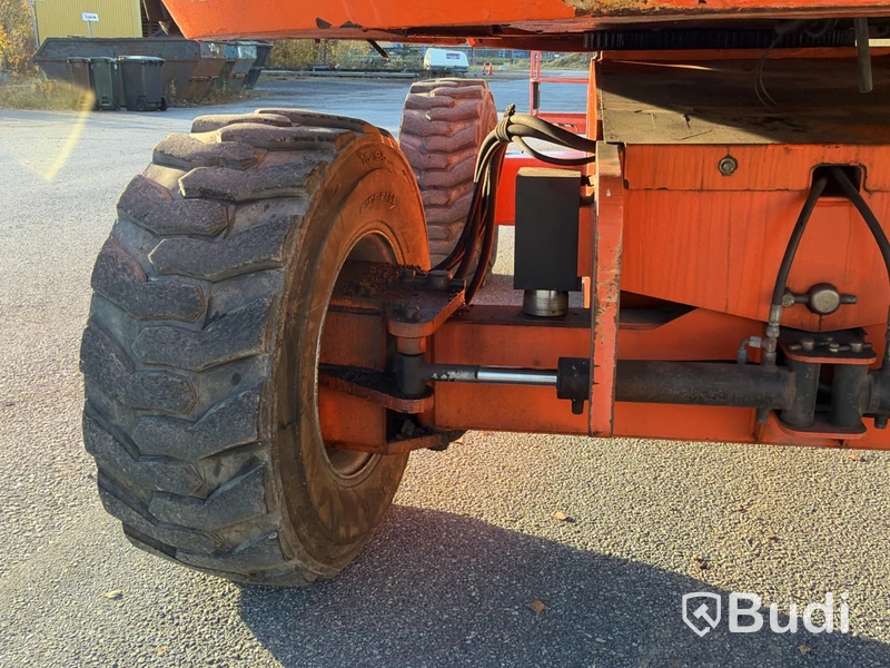 Boom lift JLG 660SJ | 5327 h | 2005