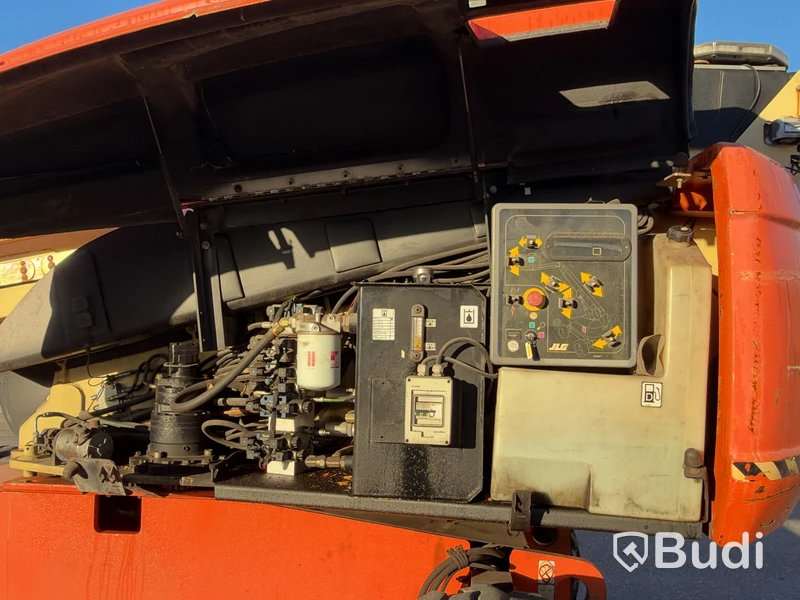 Boom lift JLG 660SJ | 5327 h | 2005