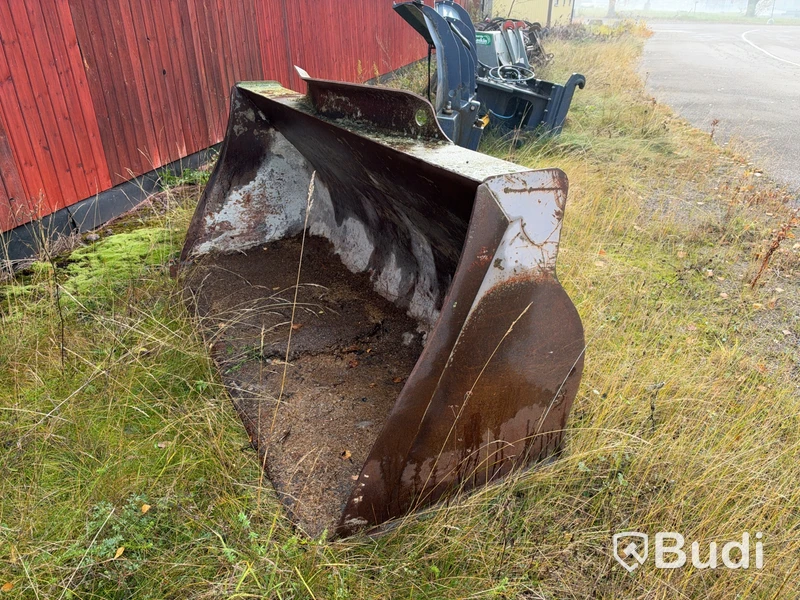 Volvo BM loader bucket