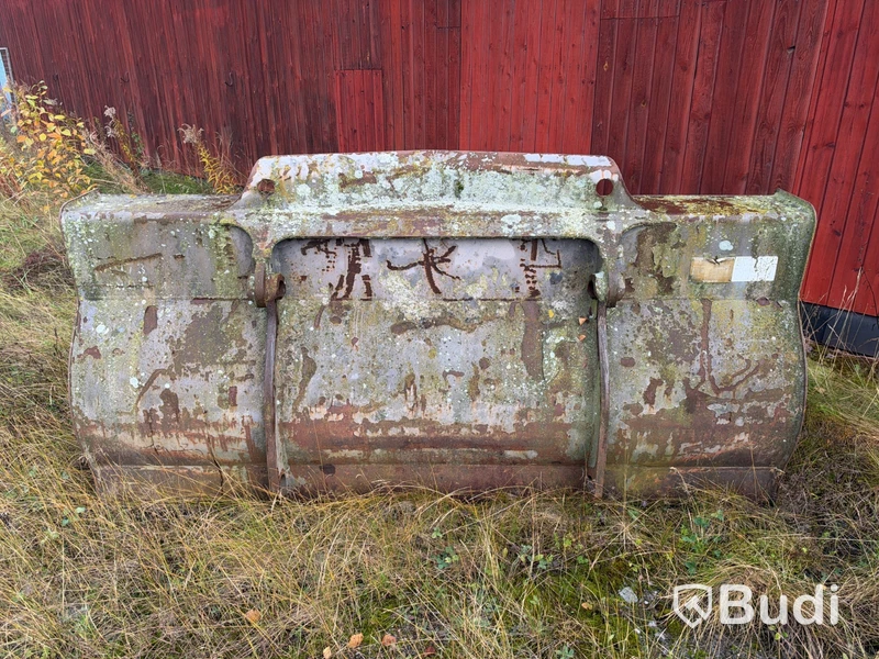 Volvo BM loader bucket
